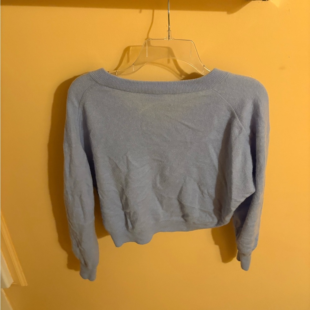 American Vintage Raxow V-Neck Sweater in Aura - Picture 5 of 7